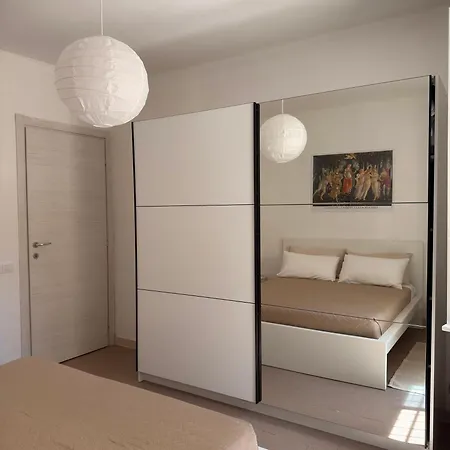 Via De Filippi, 39a * Olbia